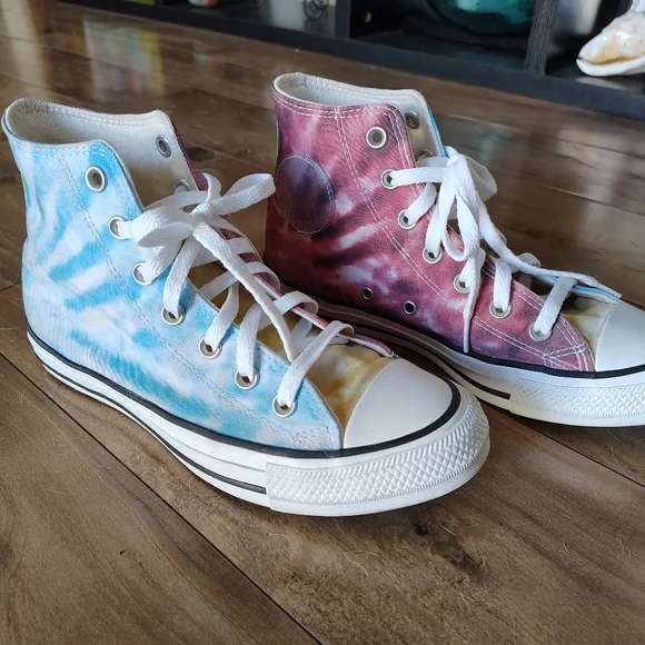 Converse White Canvas High-Tops - Picture 2 of 7